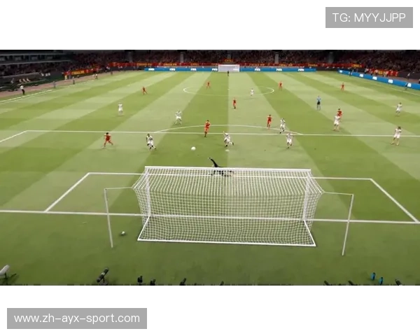 凯西中场远距离轰炸洞穿球门——一次关于坚持与突破的成长之路